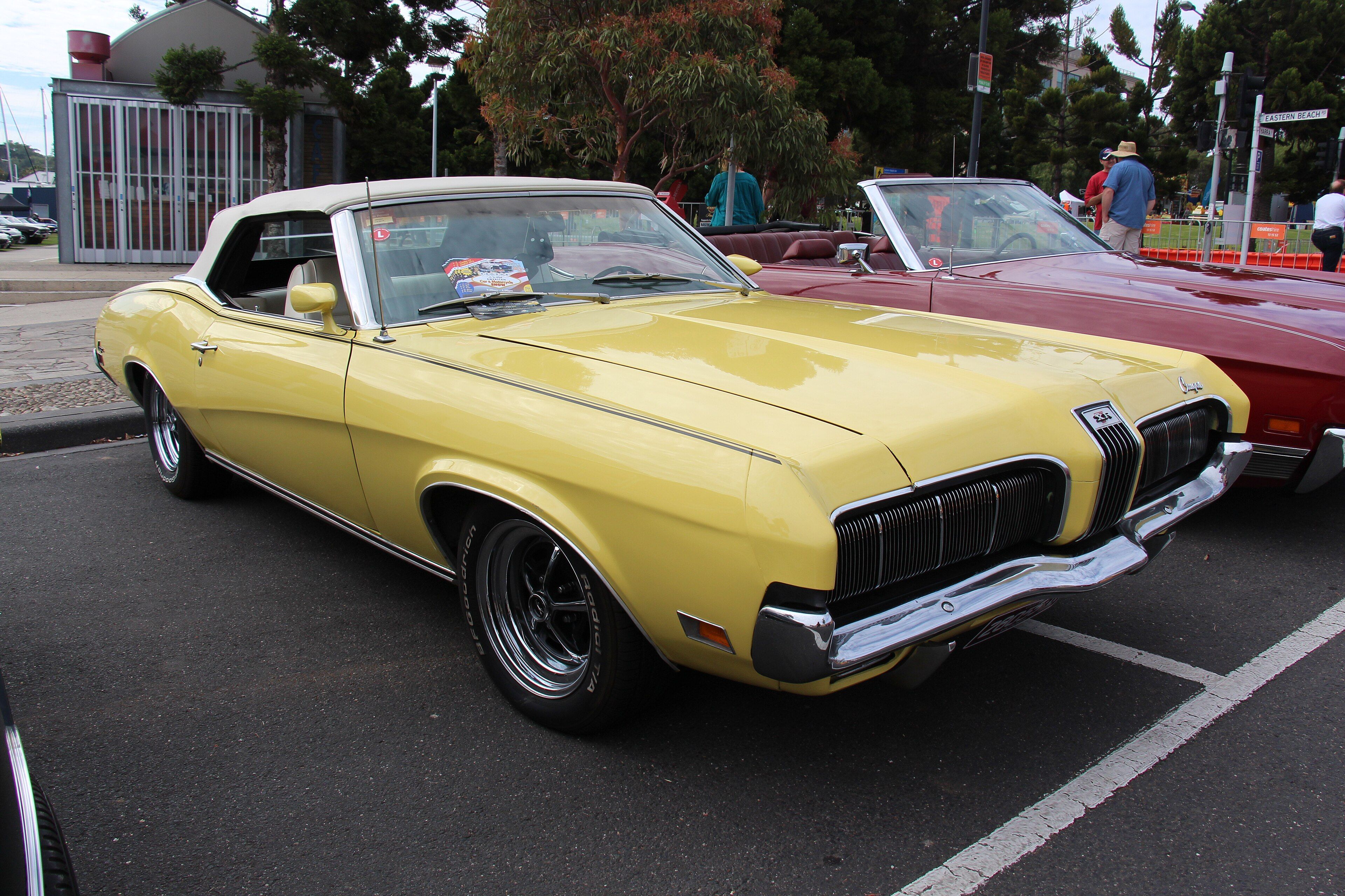 1970 Mercury Cougar XR-7, front three-quarter view
