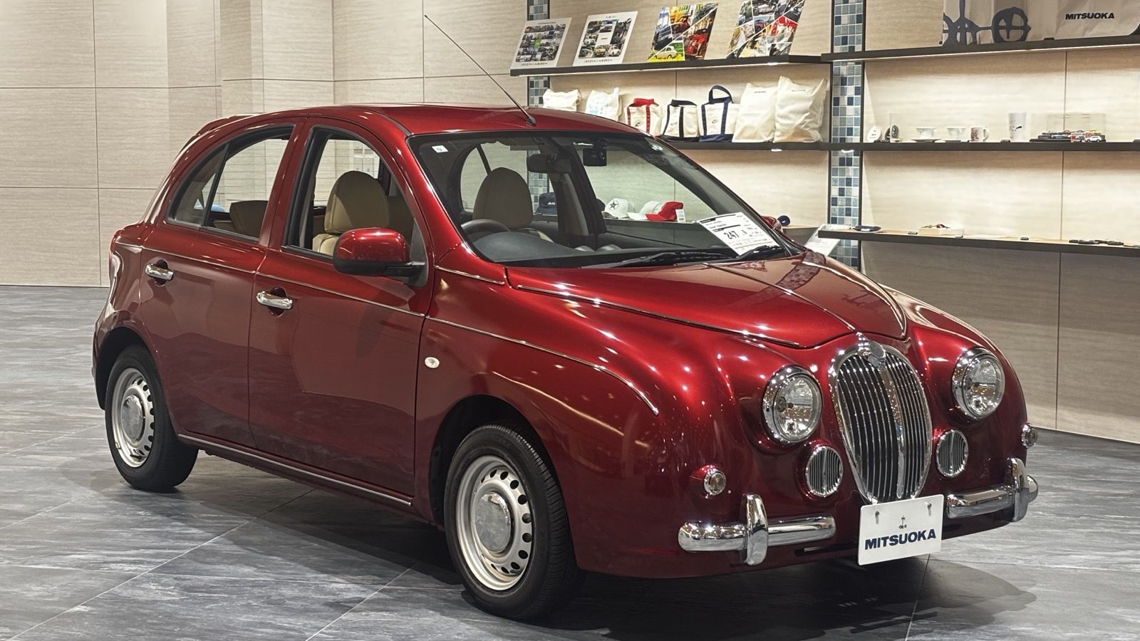 2019 Mitsuoka Viewt Nadeshiko 12ST in red, front three-quarter view