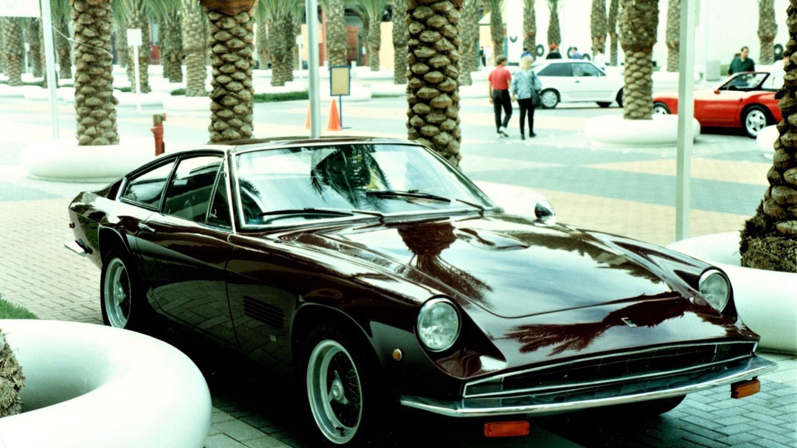 Dark red 1967 Monteverdi High Speed 375 S coupé with Frua bodywork, front three-quarter view