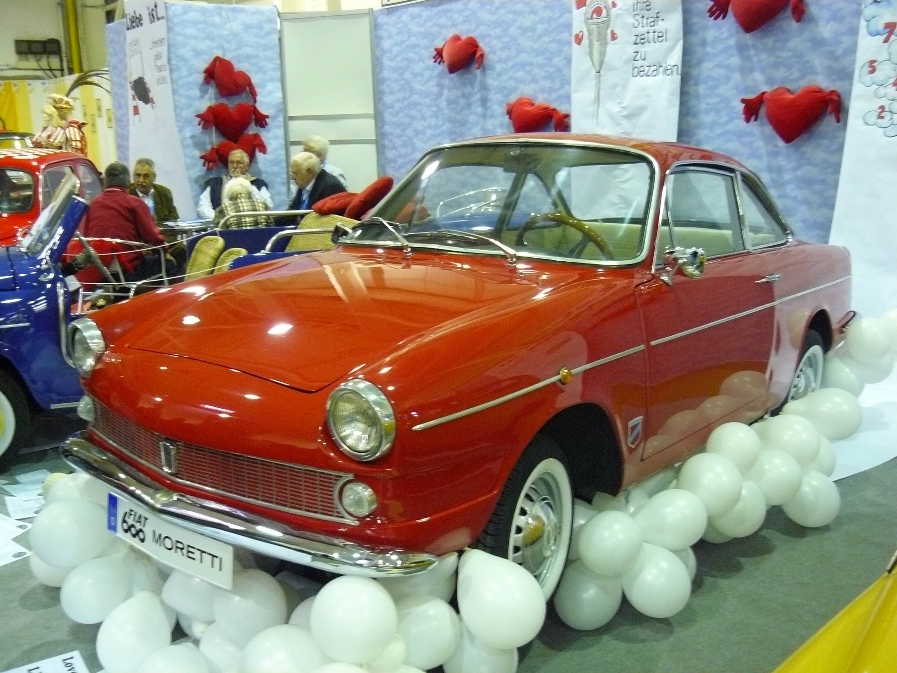 Moretti-bodied Fiat 600 coachbuilt coupé (1962 example)