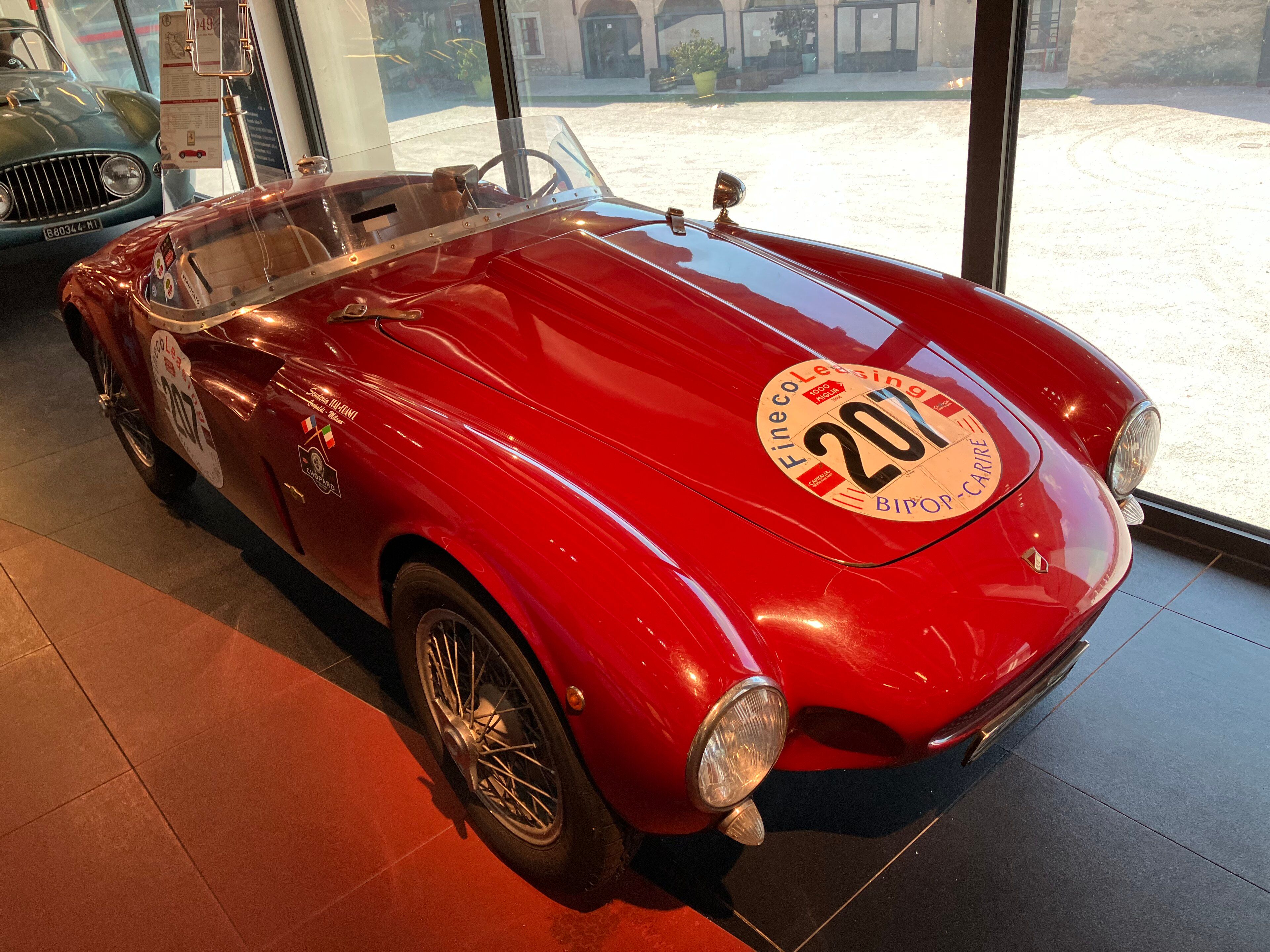 1953 Moretti 750 Sport, the more basic sibling of the Gran Sport, front three-quarter view