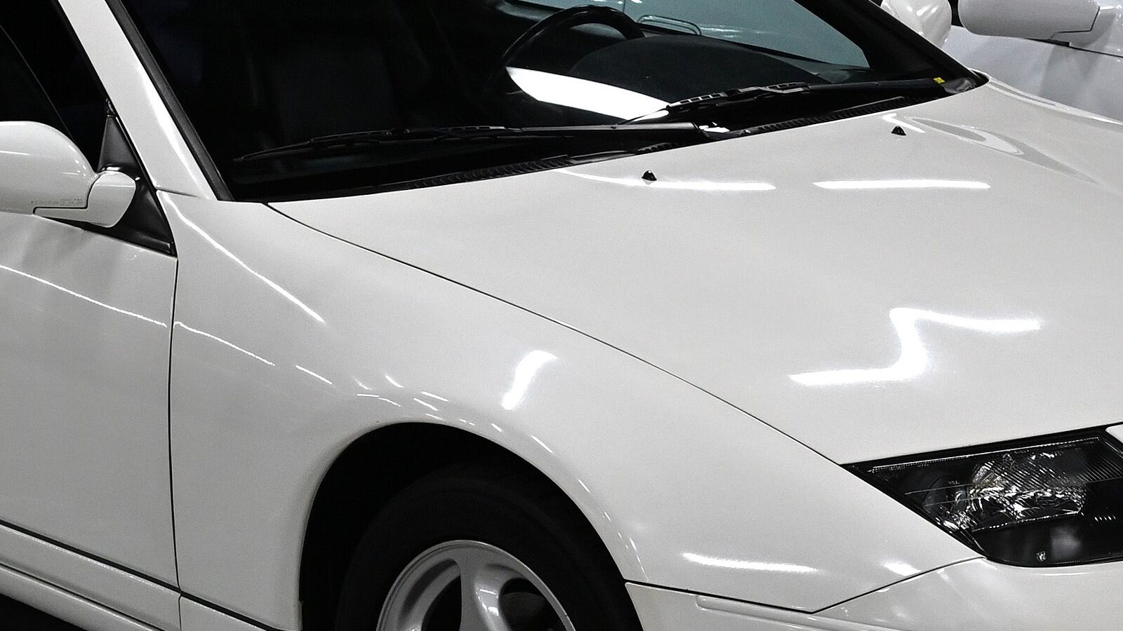 1992 Nissan 300ZX (Z32) — front three-quarter view