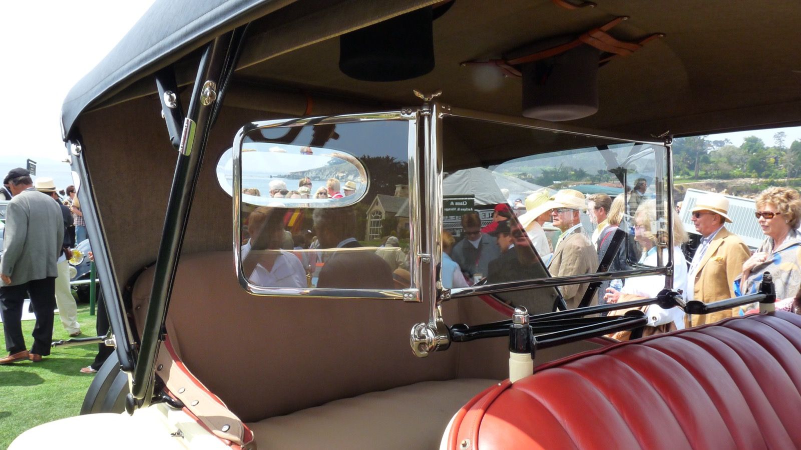 1917 Pierce-Arrow Model 48 touring car, front three-quarter view