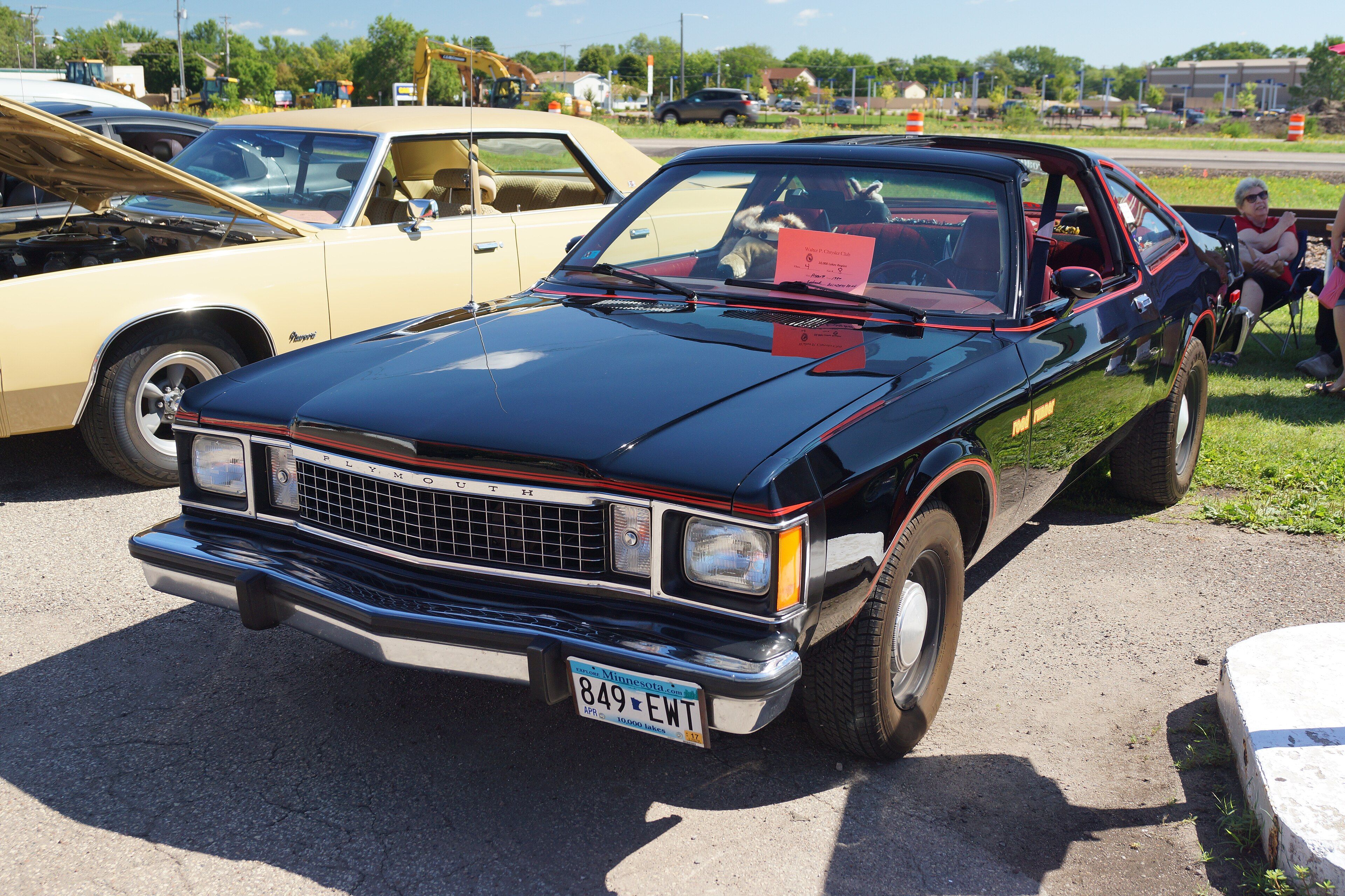 1980 Plymouth Volaré Road Runner, front three-quarter view