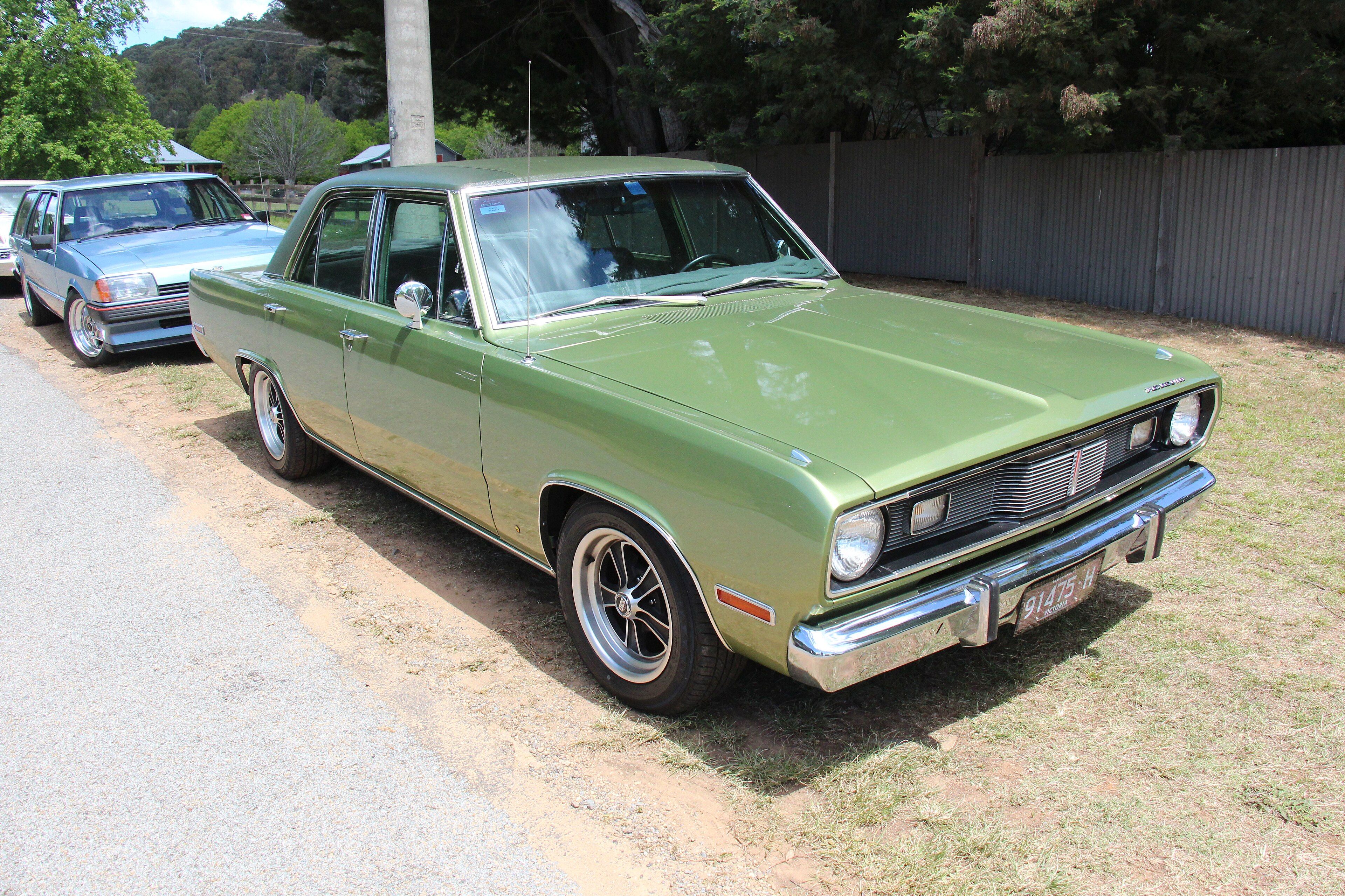 1971 Plymouth Valiant sedan, front three-quarter view