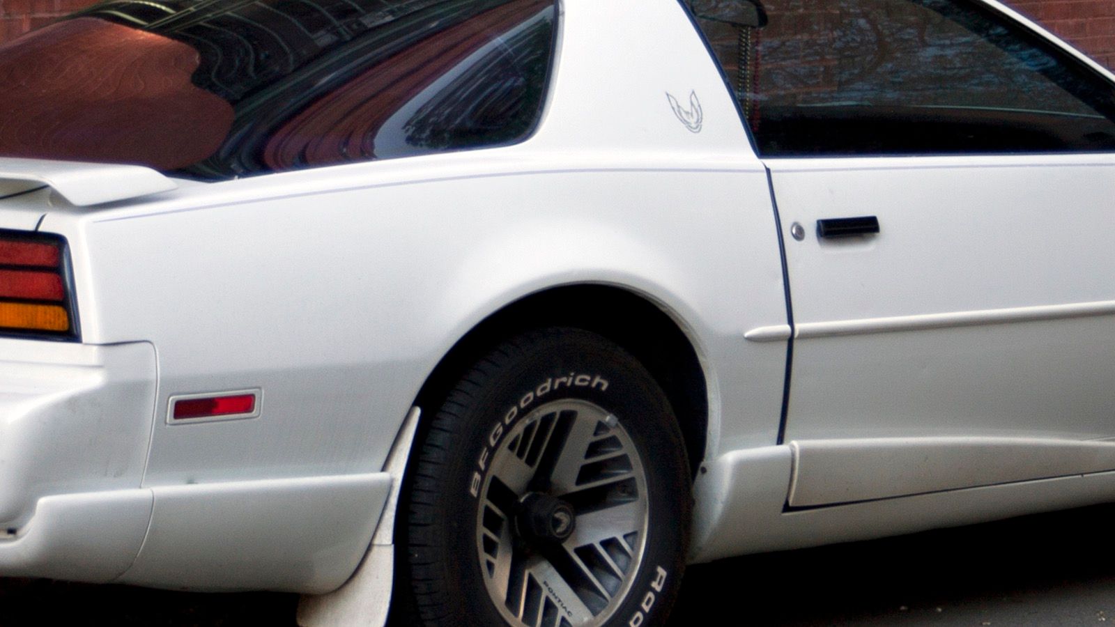 1992 Pontiac Firebird — exact-model-year car