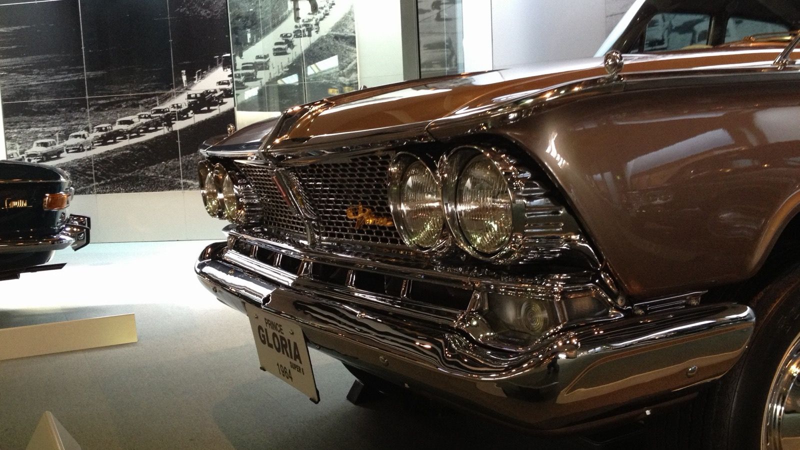 1964 Prince Gloria Super 6 (Model 41) sedan, front three-quarter view