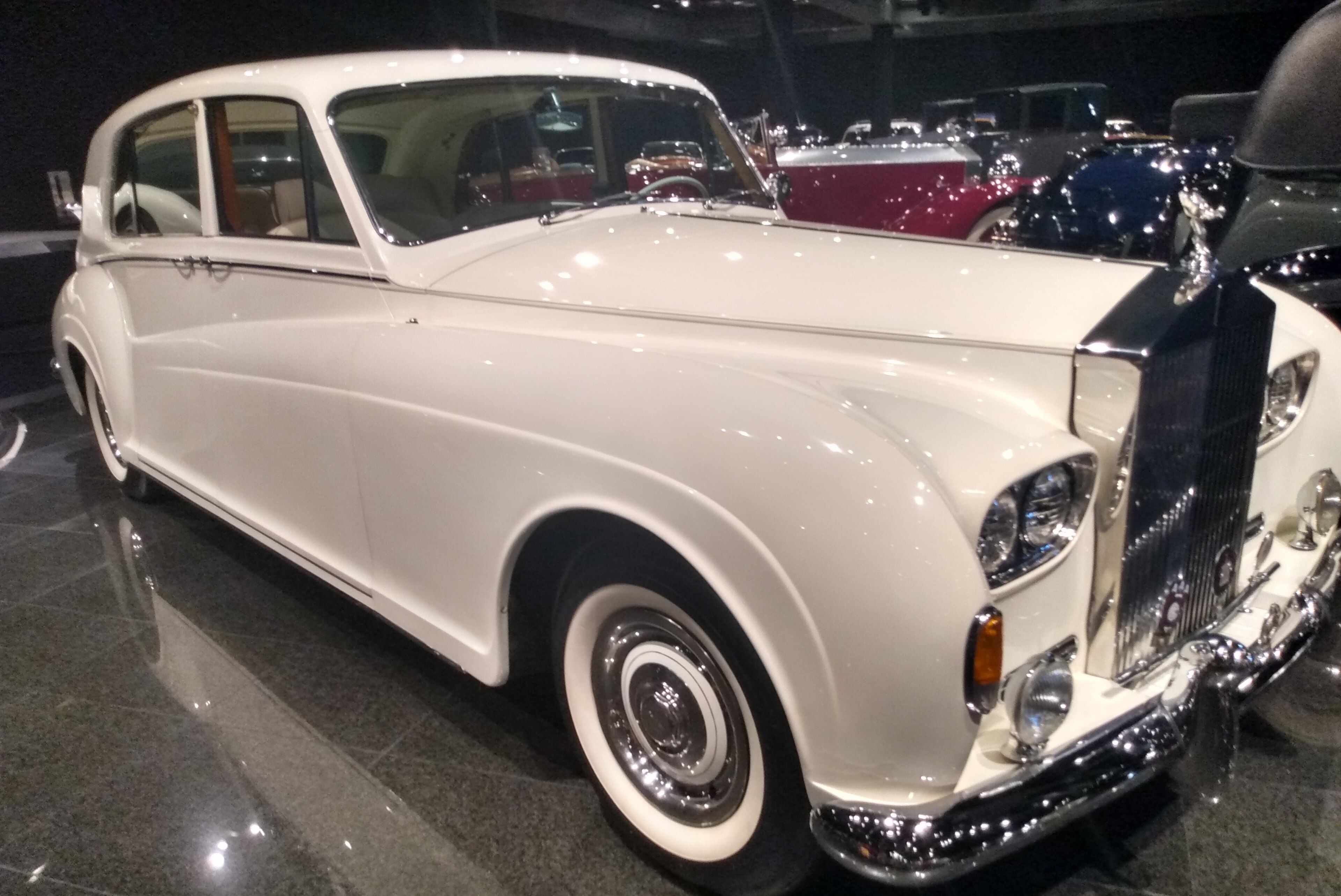 1963 Rolls-Royce Phantom V, front three-quarter view