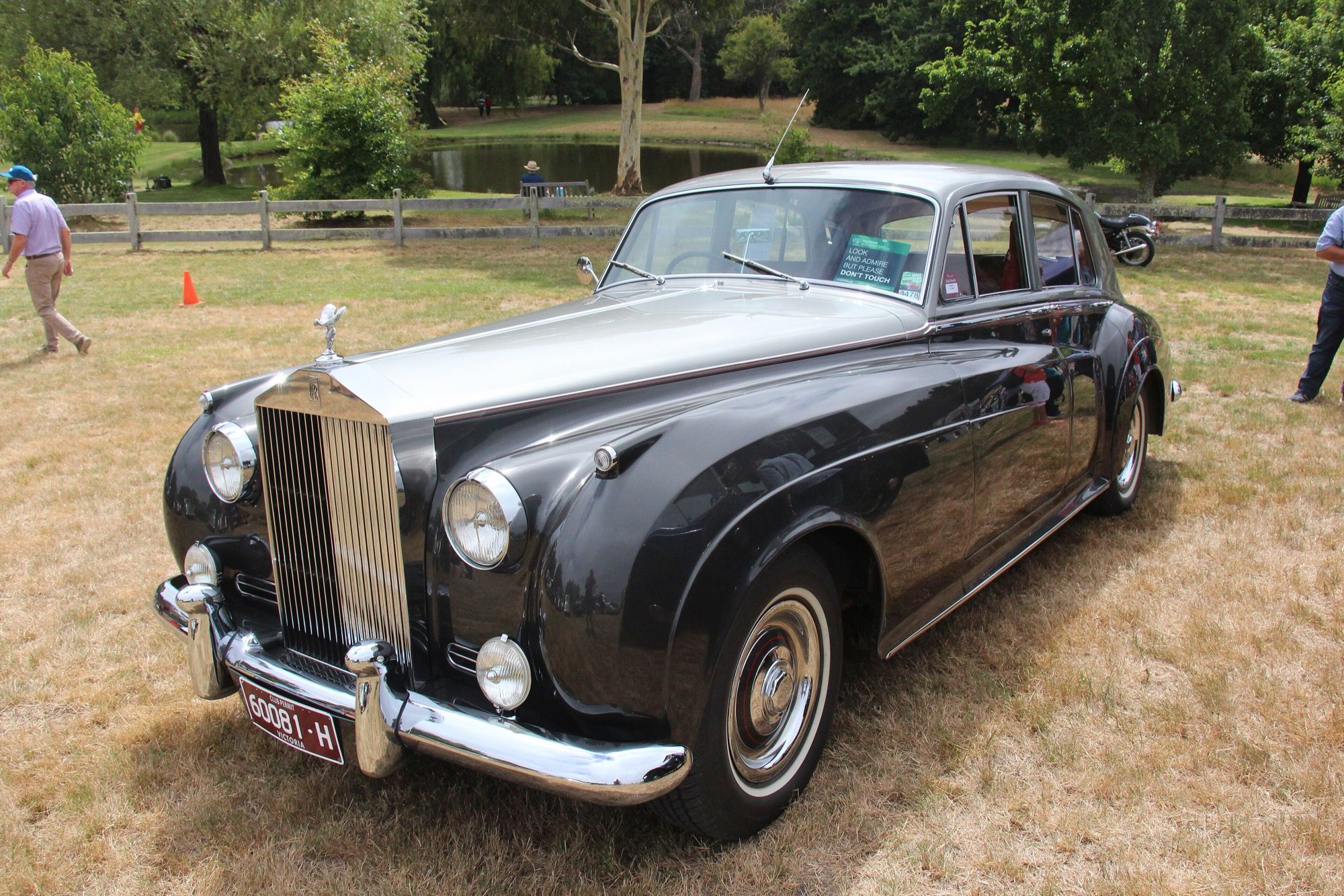 1956 Rolls-Royce Silver Cloud I saloon, front three-quarter view