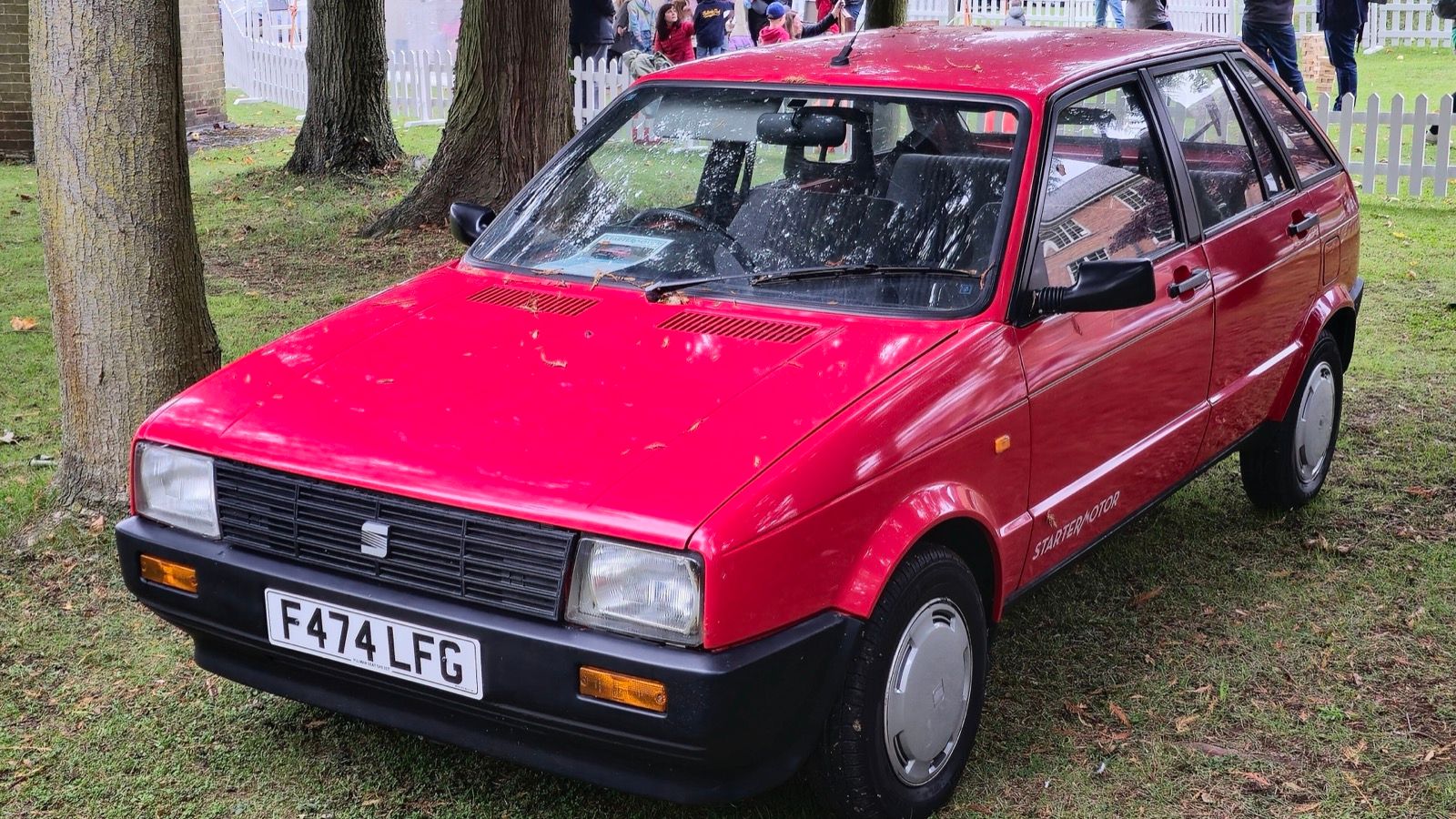 Red 1989 SEAT Ibiza Mk1 five-door hatchback, front three-quarter view