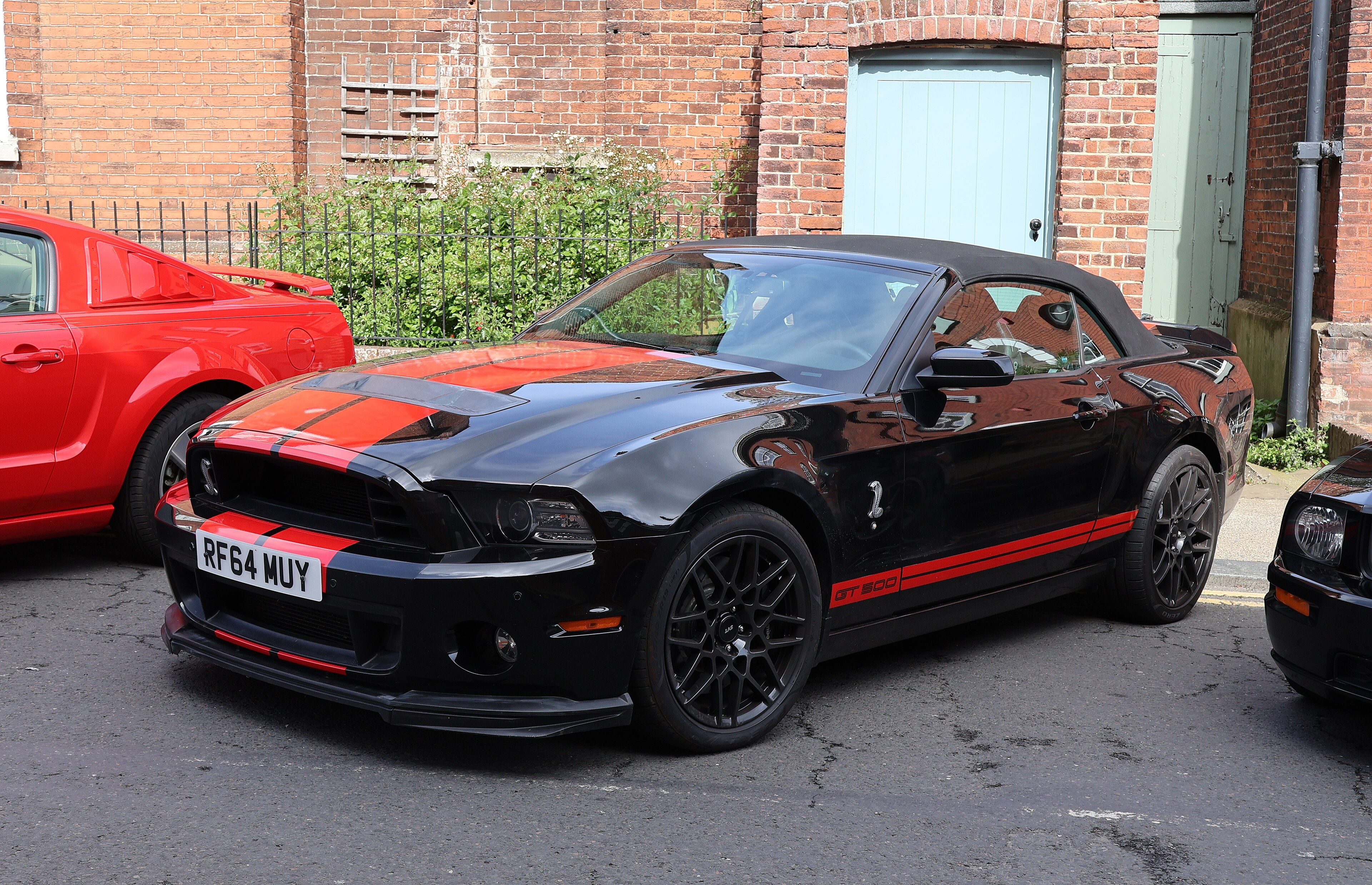 2014 Ford Mustang Shelby GT500, front three-quarter view