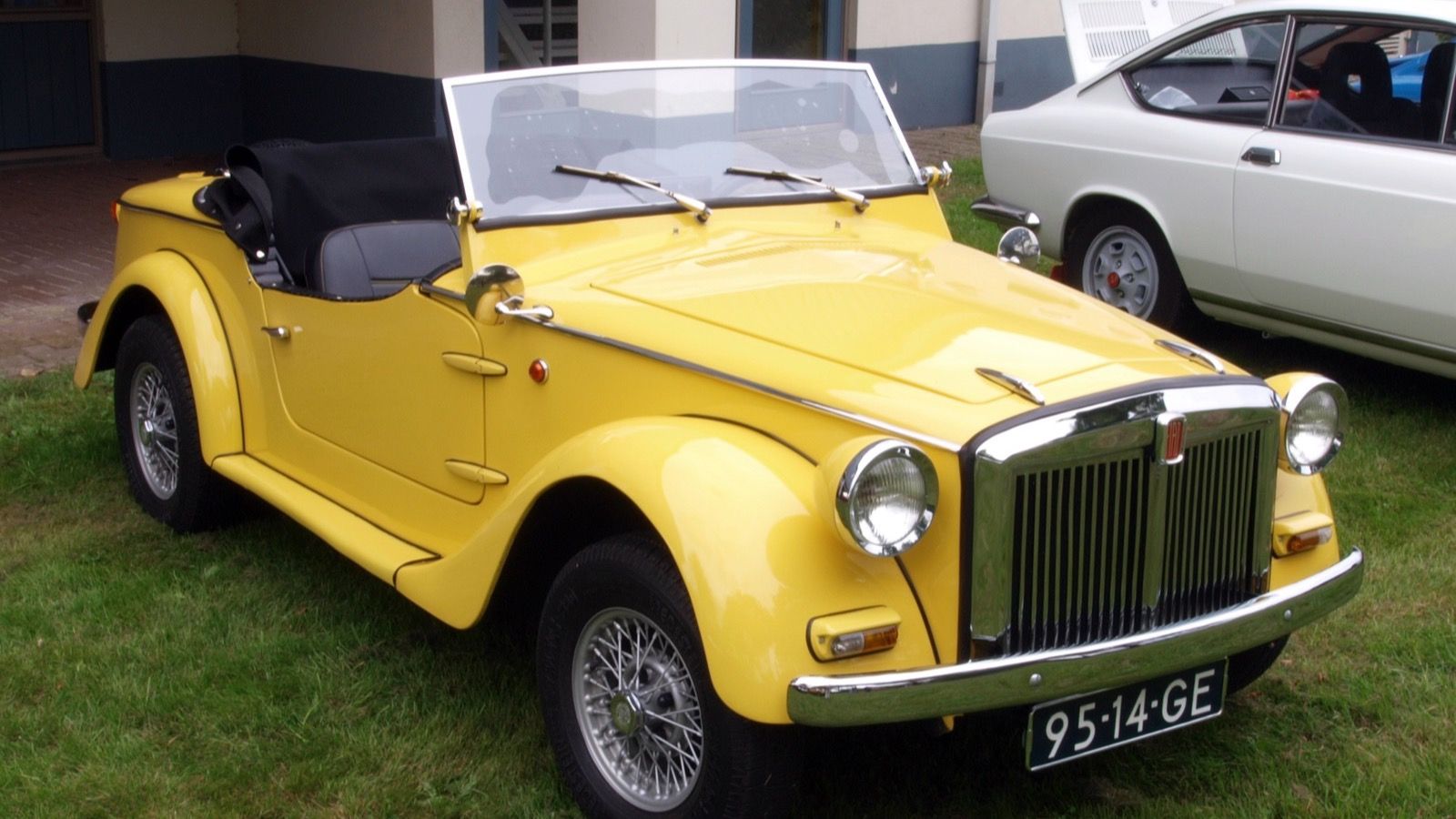 1968 Siata 850 Spring roadster, front three-quarter view
