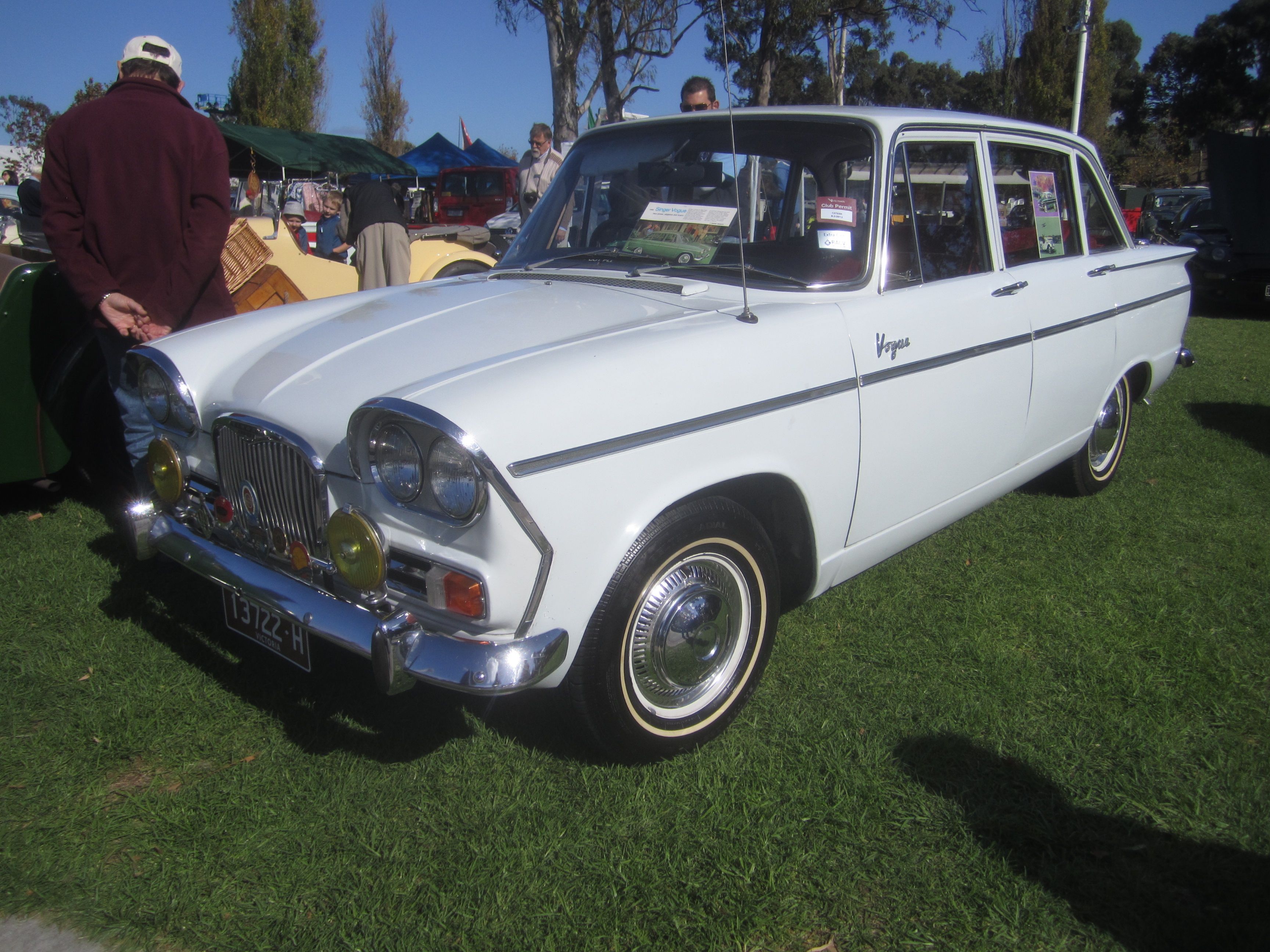 1964 Singer Vogue saloon, front three-quarter view