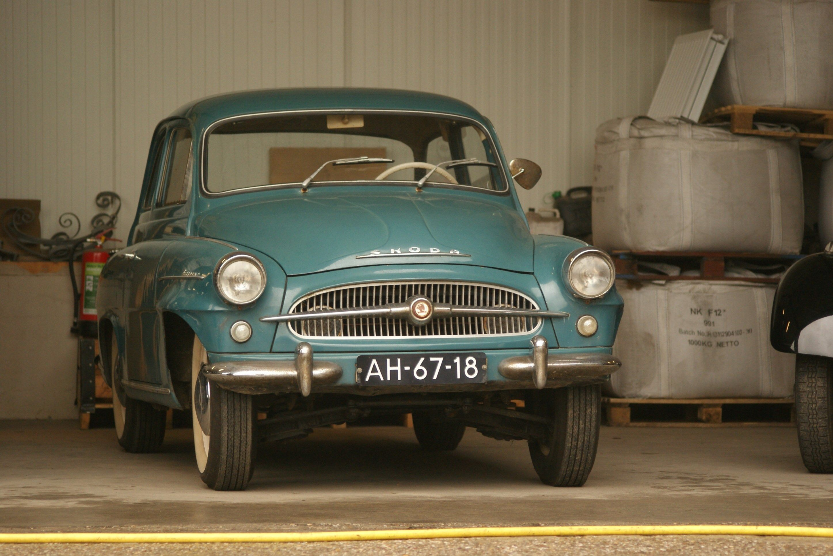 1960 Škoda Octavia saloon, front three-quarter view
