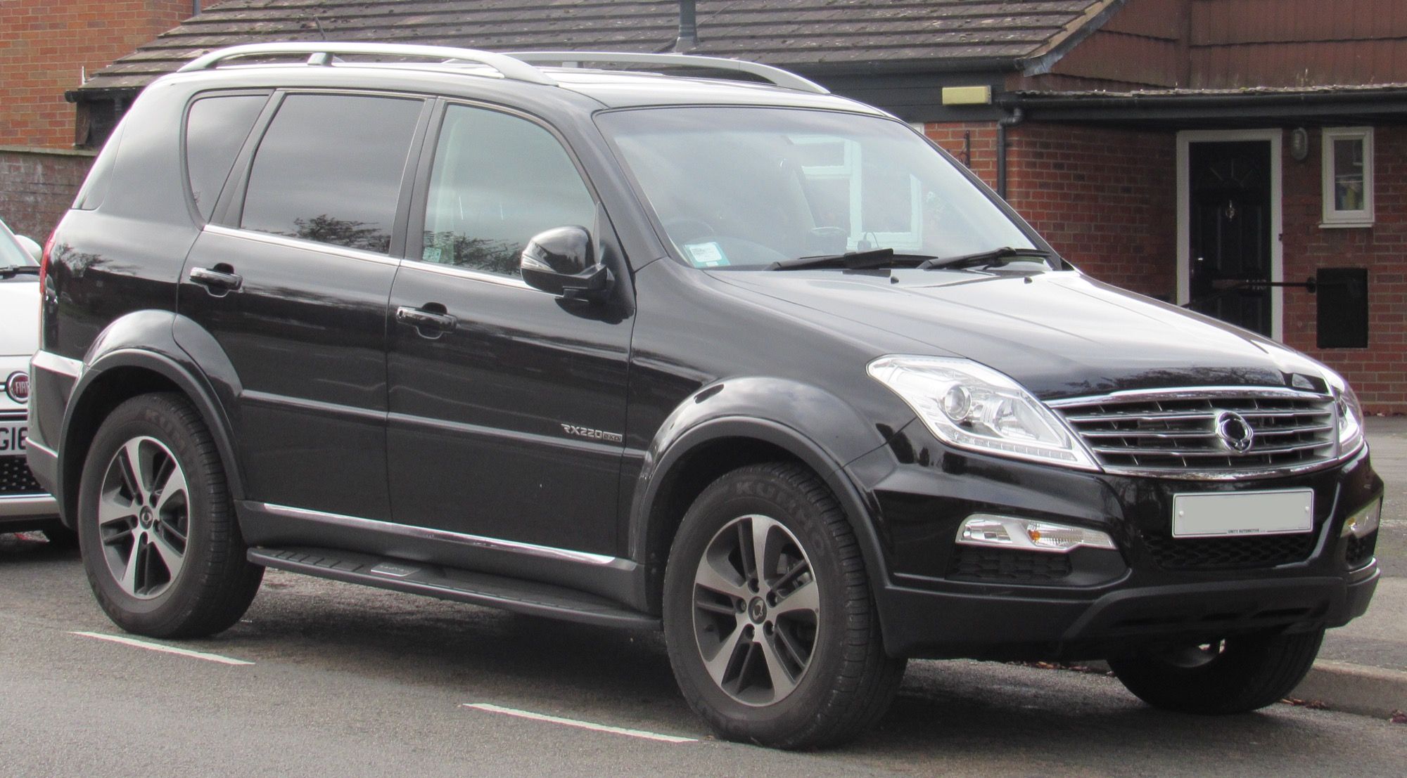 2016 SsangYong Rexton ELX, front three-quarter view