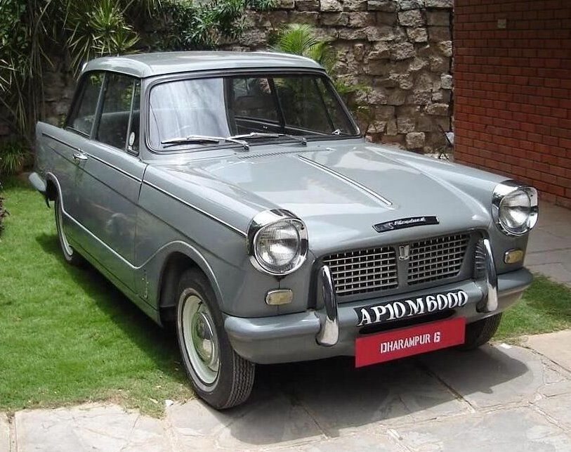 Grey Standard Herald two-door saloon, front three-quarter view