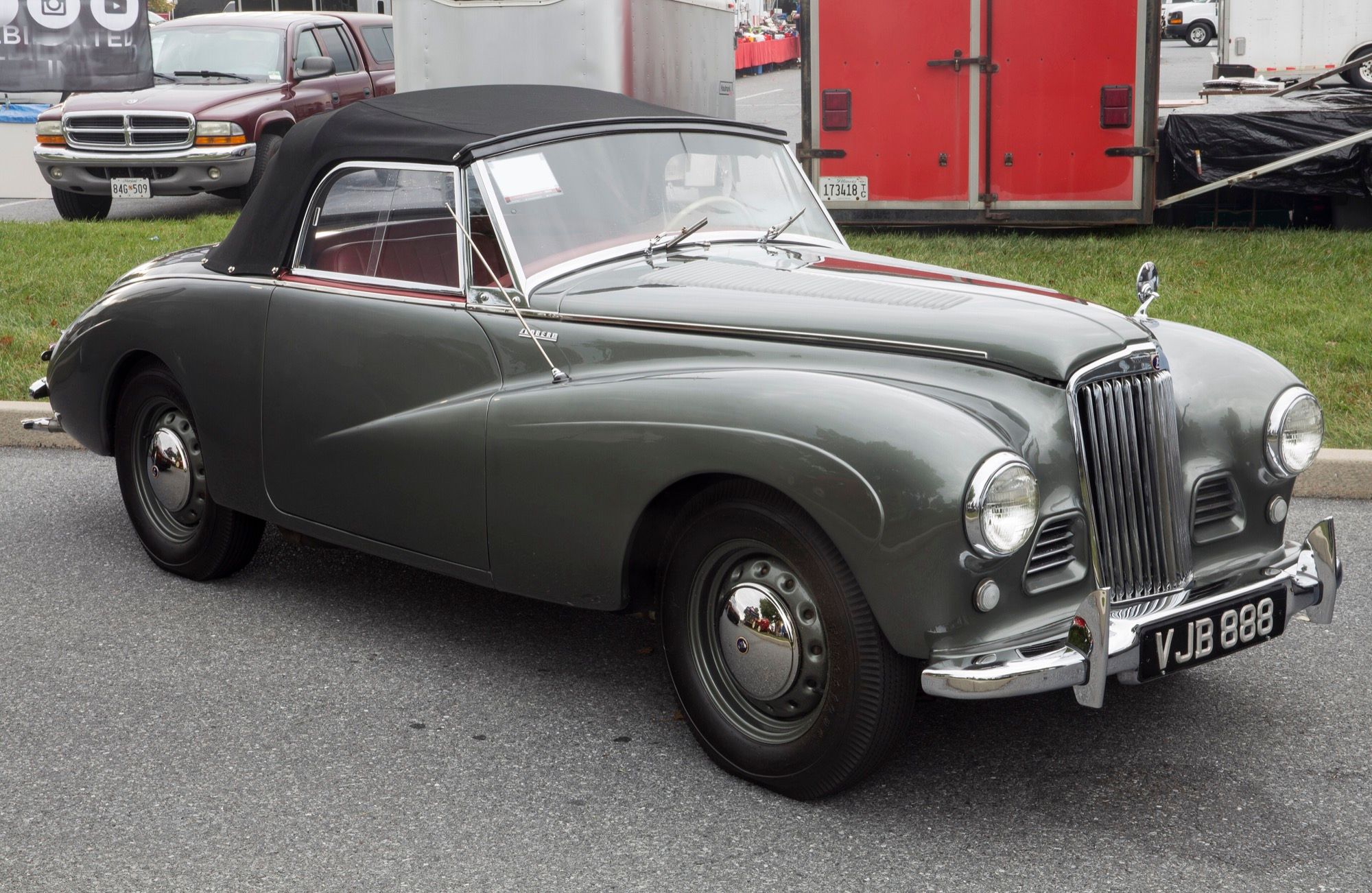1954 Sunbeam Alpine Mark I roadster, front three-quarter view