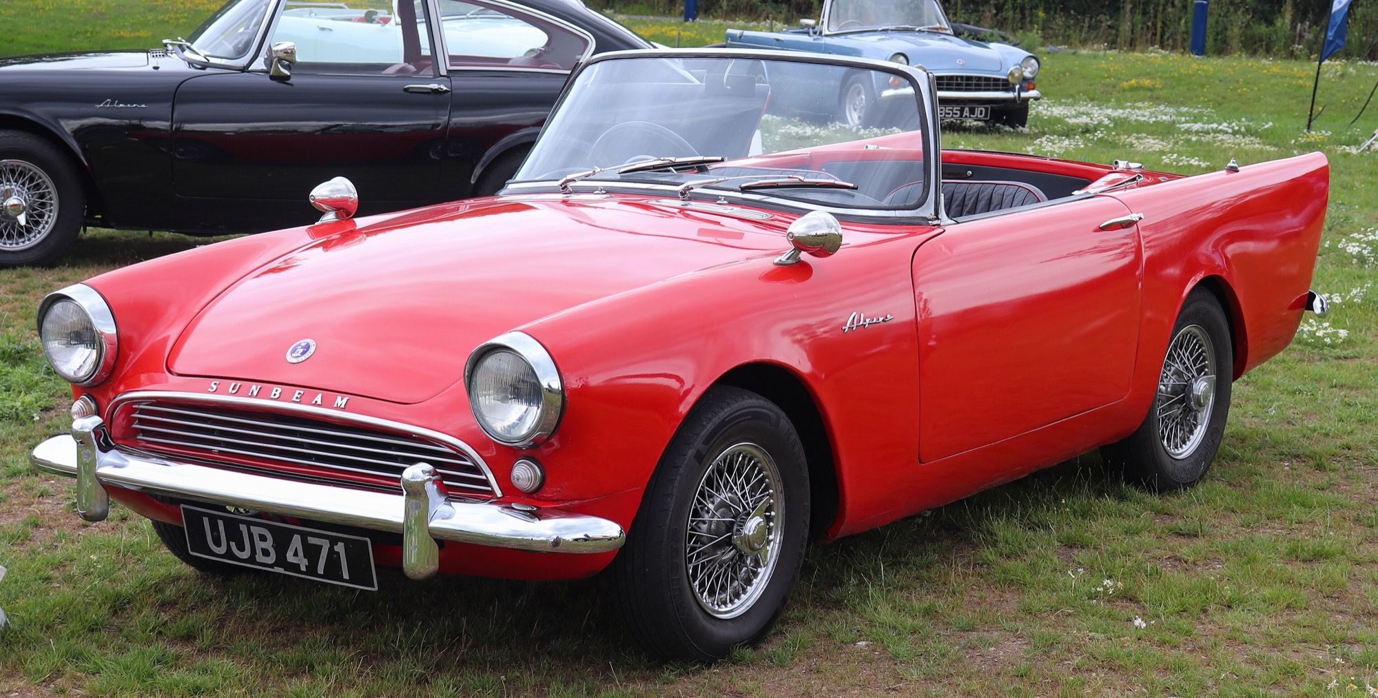 1960 Sunbeam Alpine Series I roadster, front view