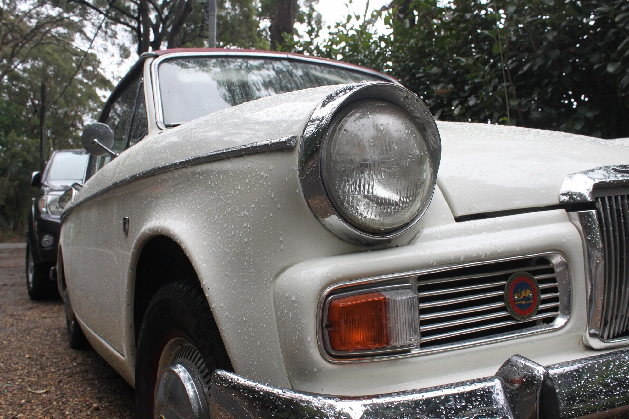 1966 Sunbeam Rapier Series IV coupe, front three-quarter view