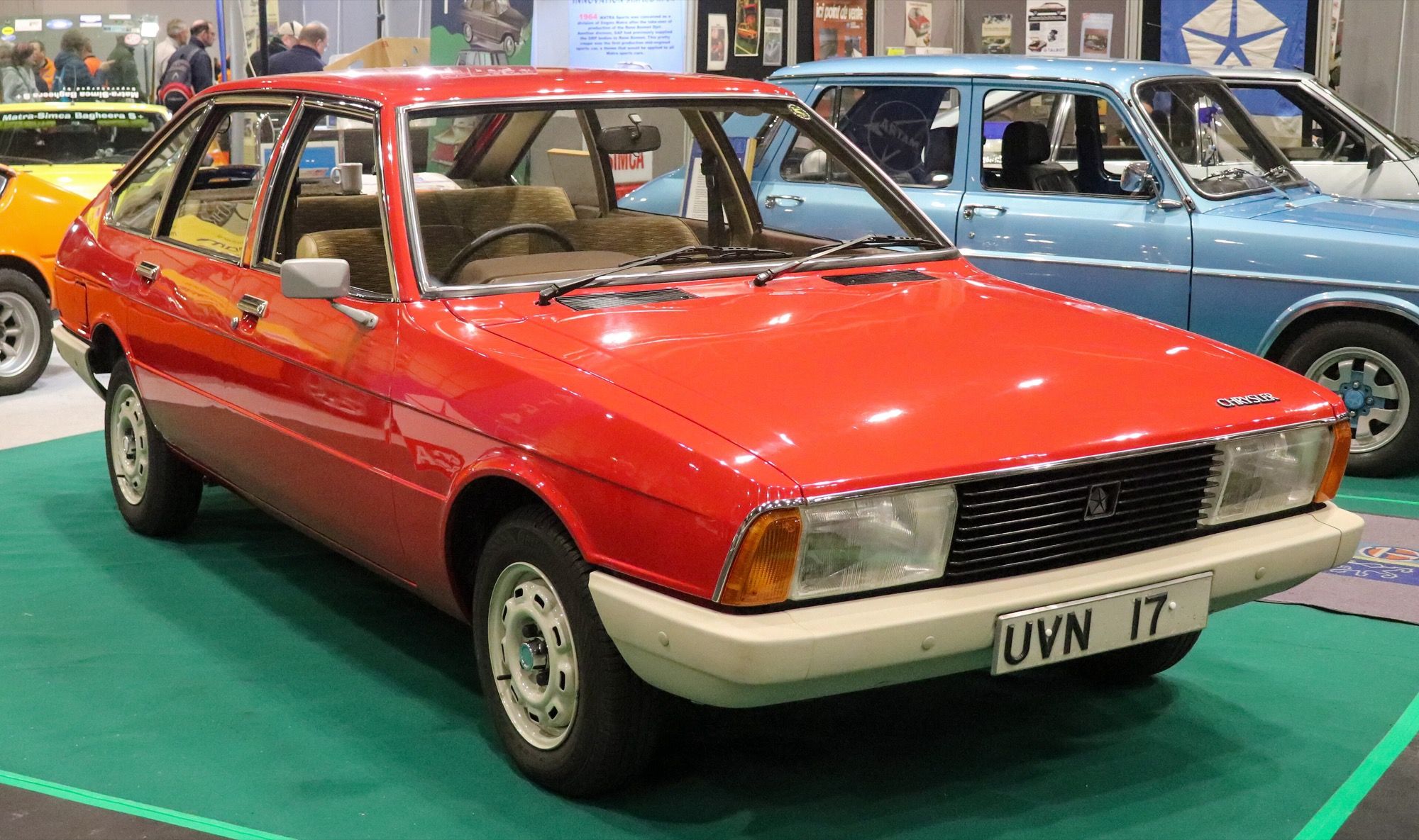 Red 1977 Chrysler Alpine GL 1.3, front three-quarter view