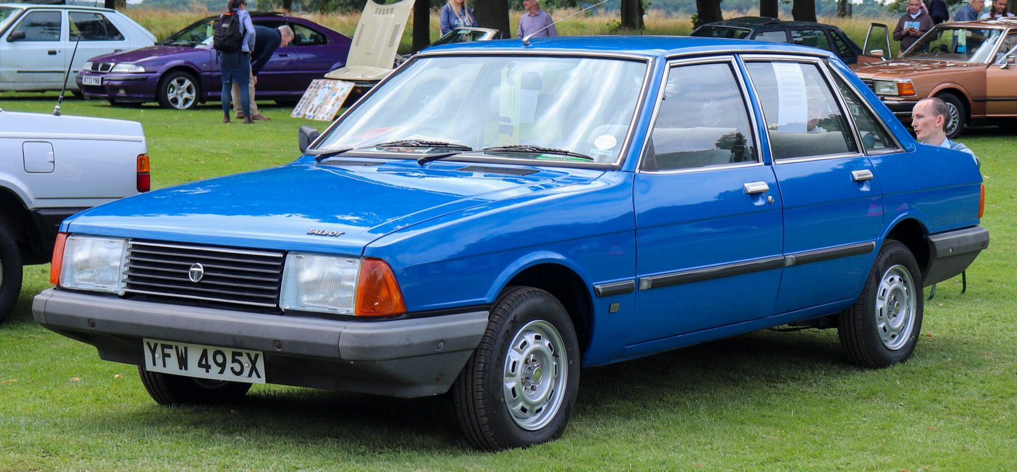 Blue 1981 Talbot Solara LS 1.6 saloon, front three-quarter view