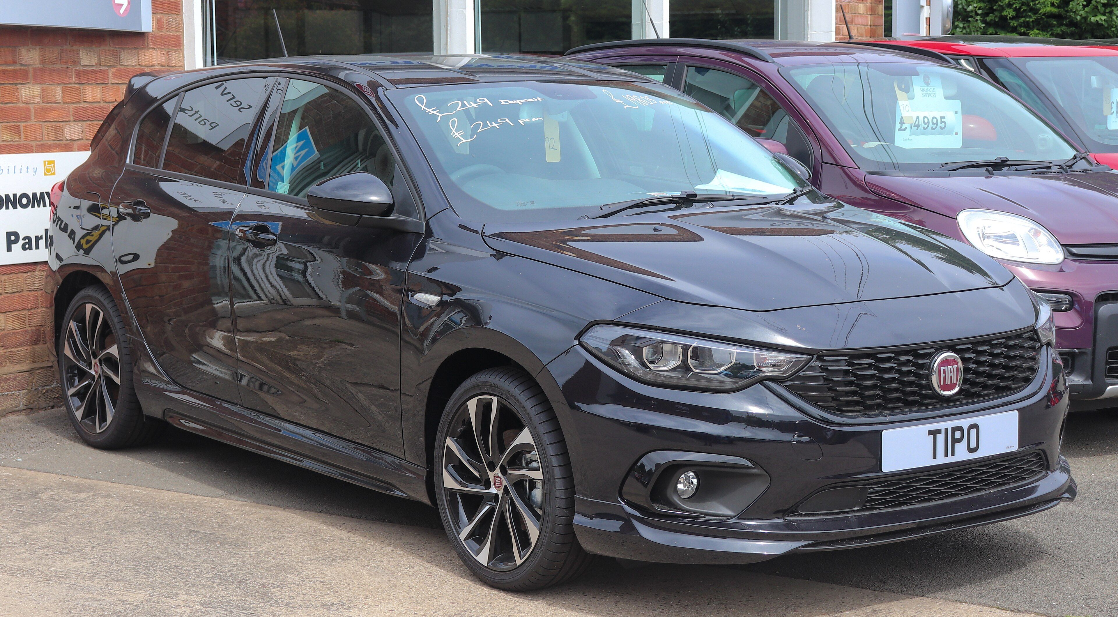 Dark blue 2020 Fiat Tipo S-Design facelift five-door hatchback, front three-quarter view