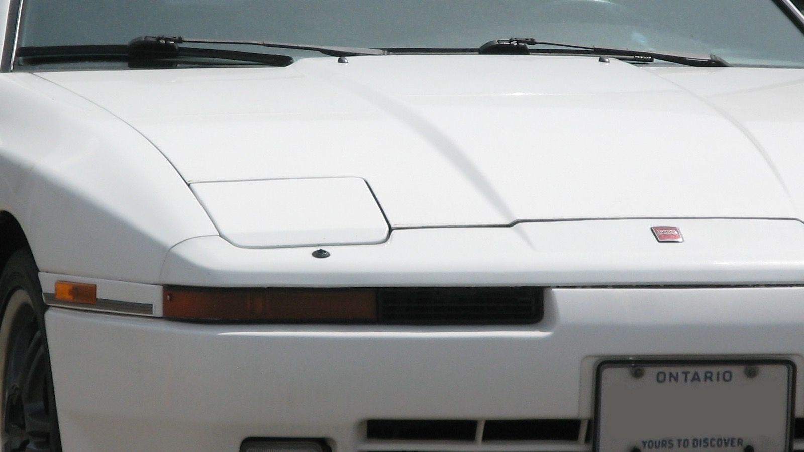 1989 Toyota Supra, third generation — coupe, front three-quarter view