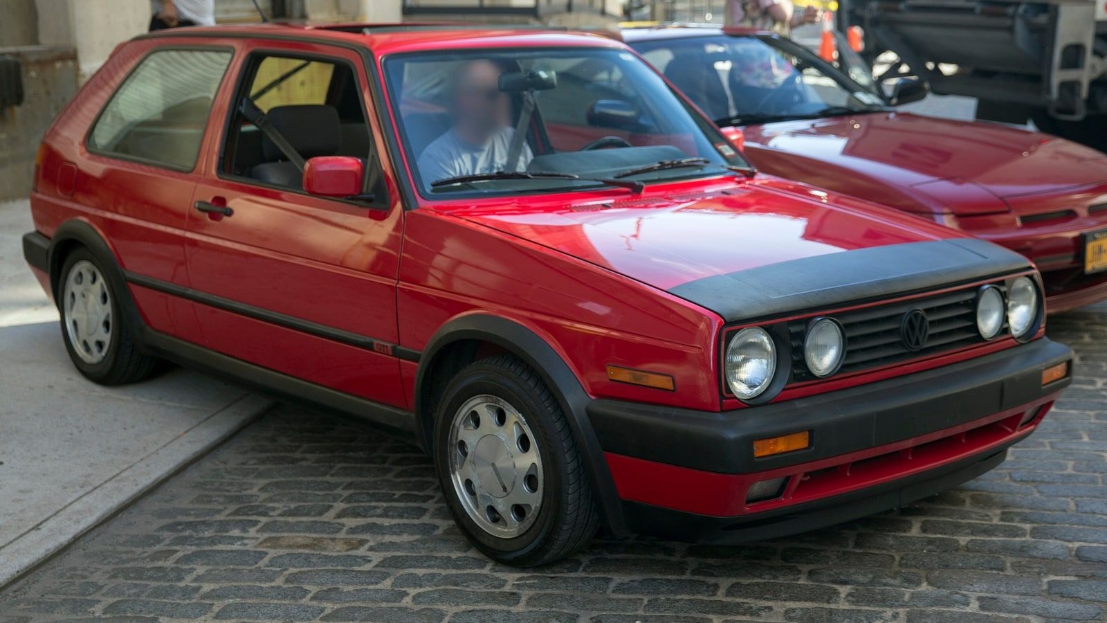 1992 Volkswagen Golf — exterior view