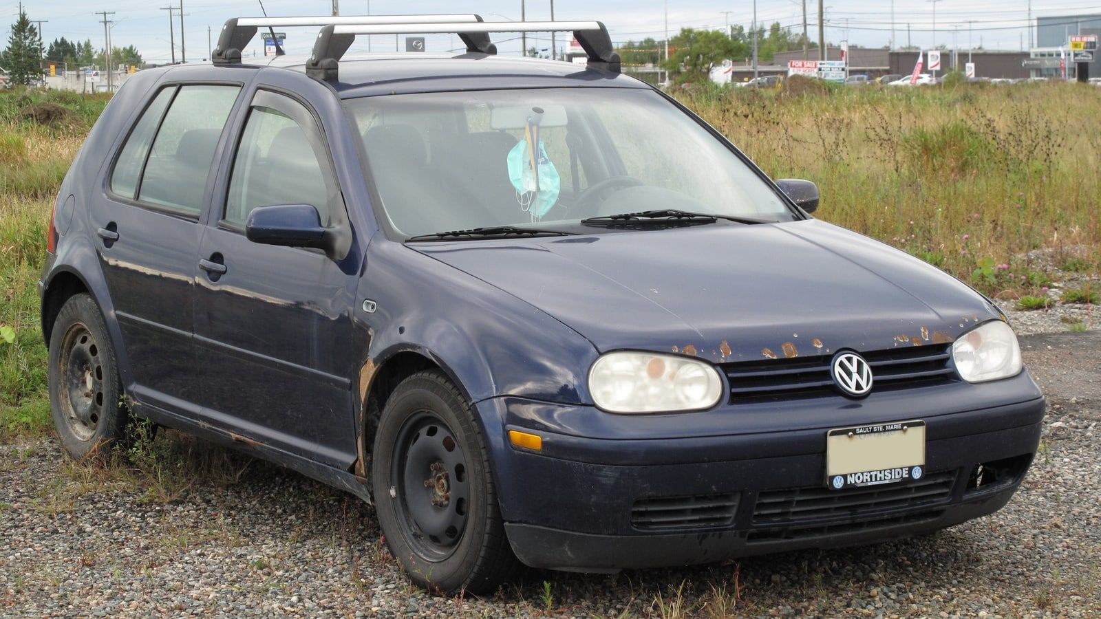 2006 Volkswagen Golf — exterior view